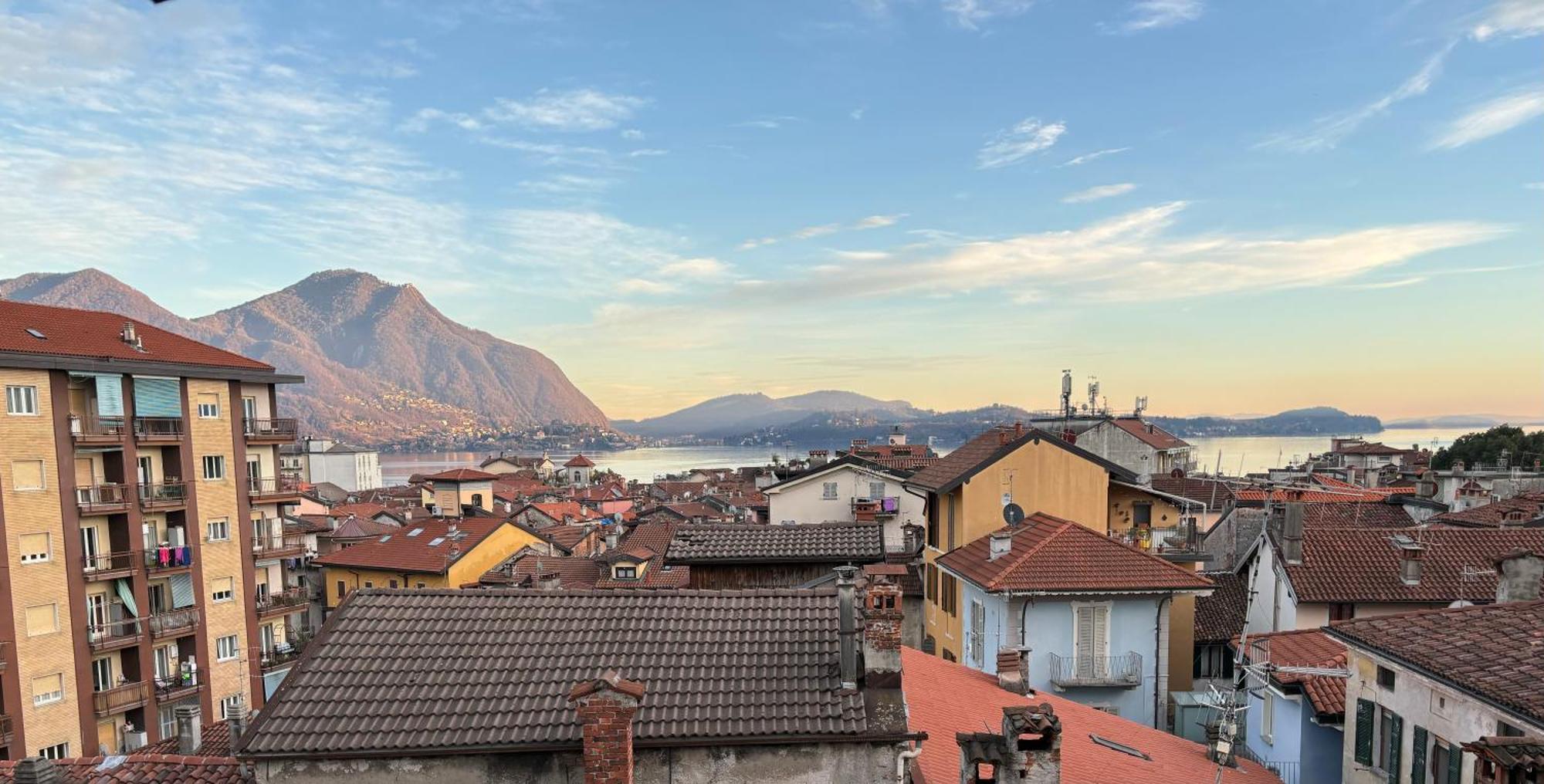 La Terrazza Appartement Verbania Buitenkant foto