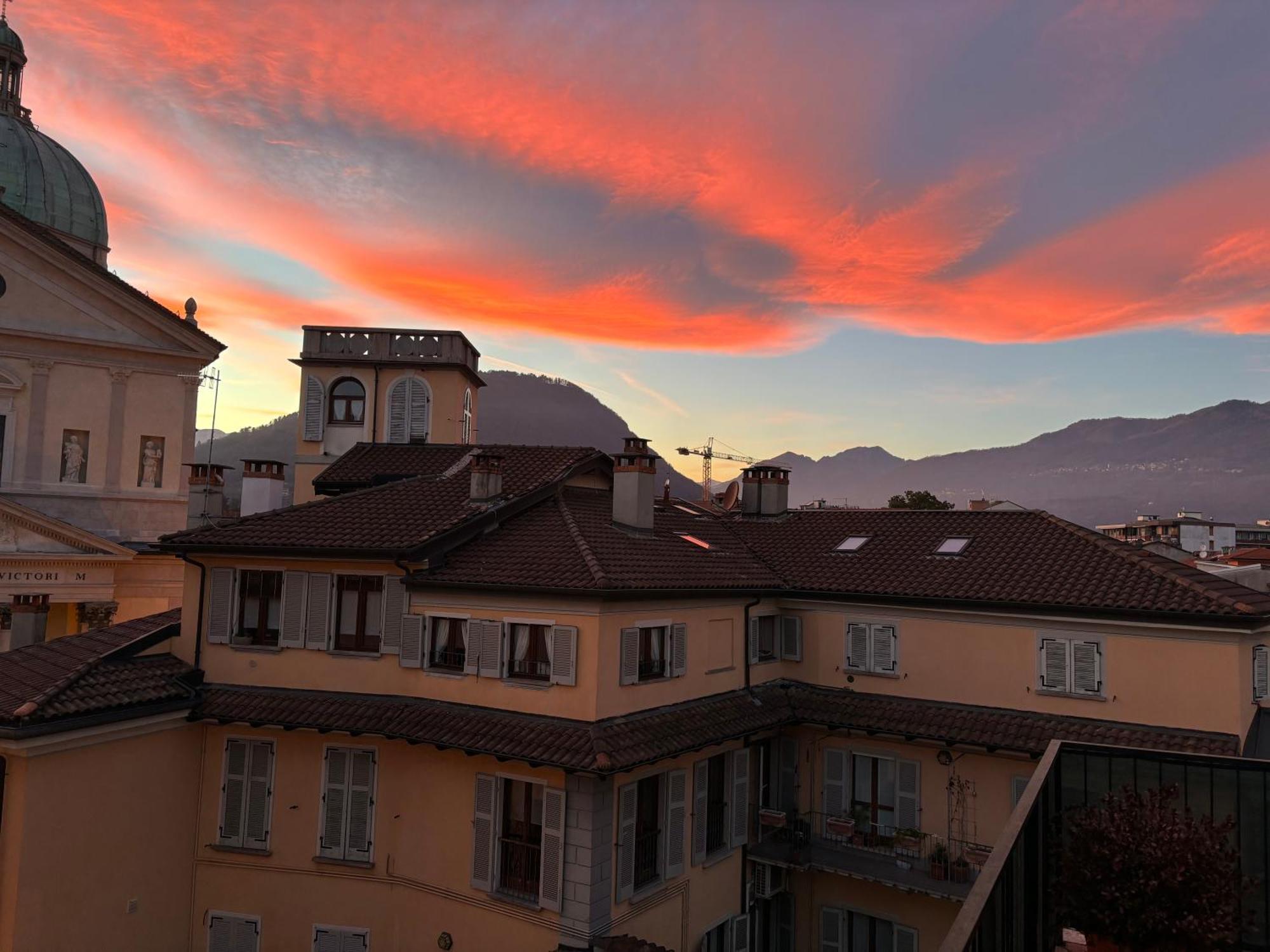 La Terrazza Appartement Verbania Buitenkant foto